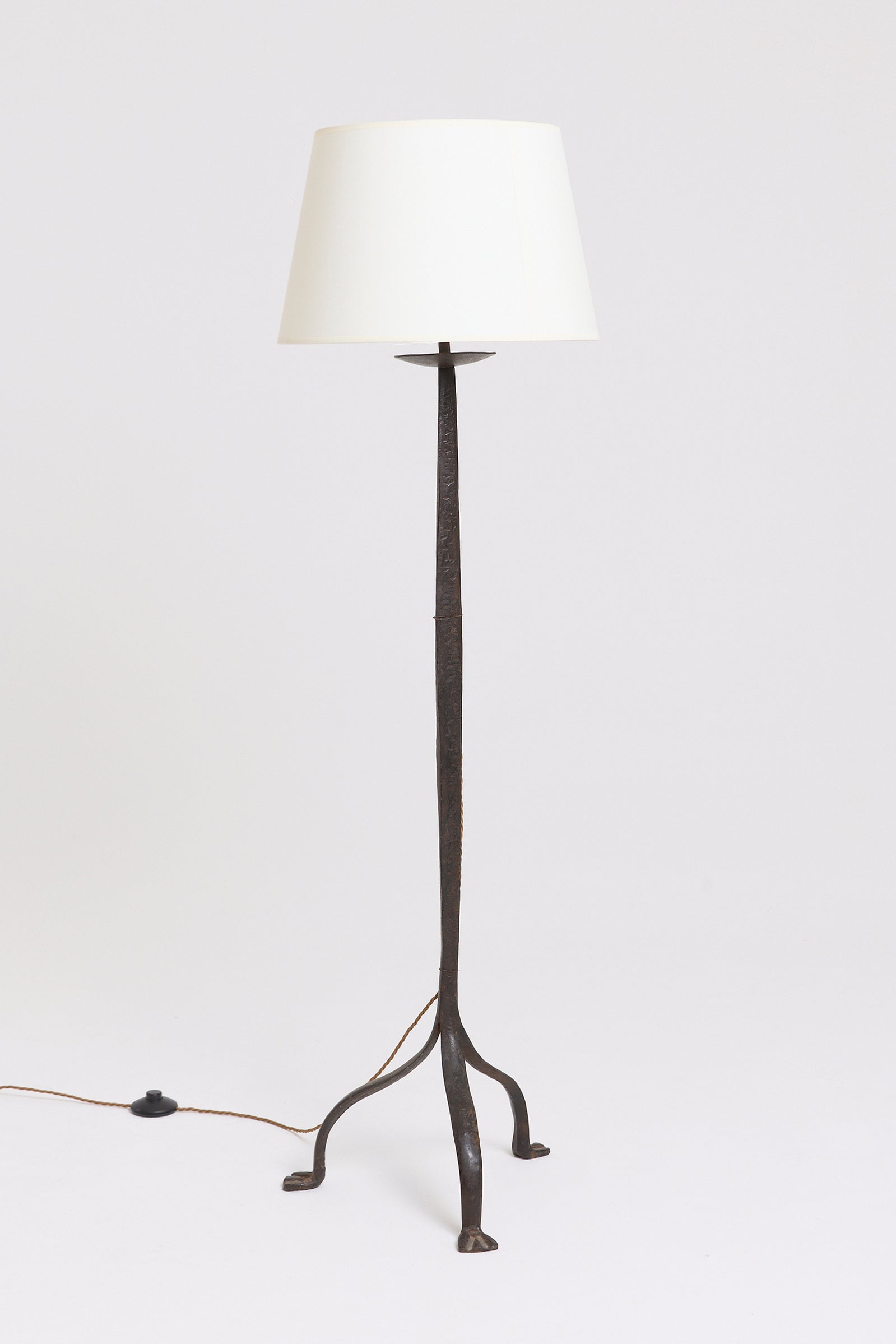 9982- Mid-Century Iron Floor Lamp